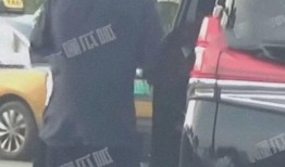 娱乐圈最新爆料男童,神秘男童身份曝光，竟与某明星家族渊源深厚！